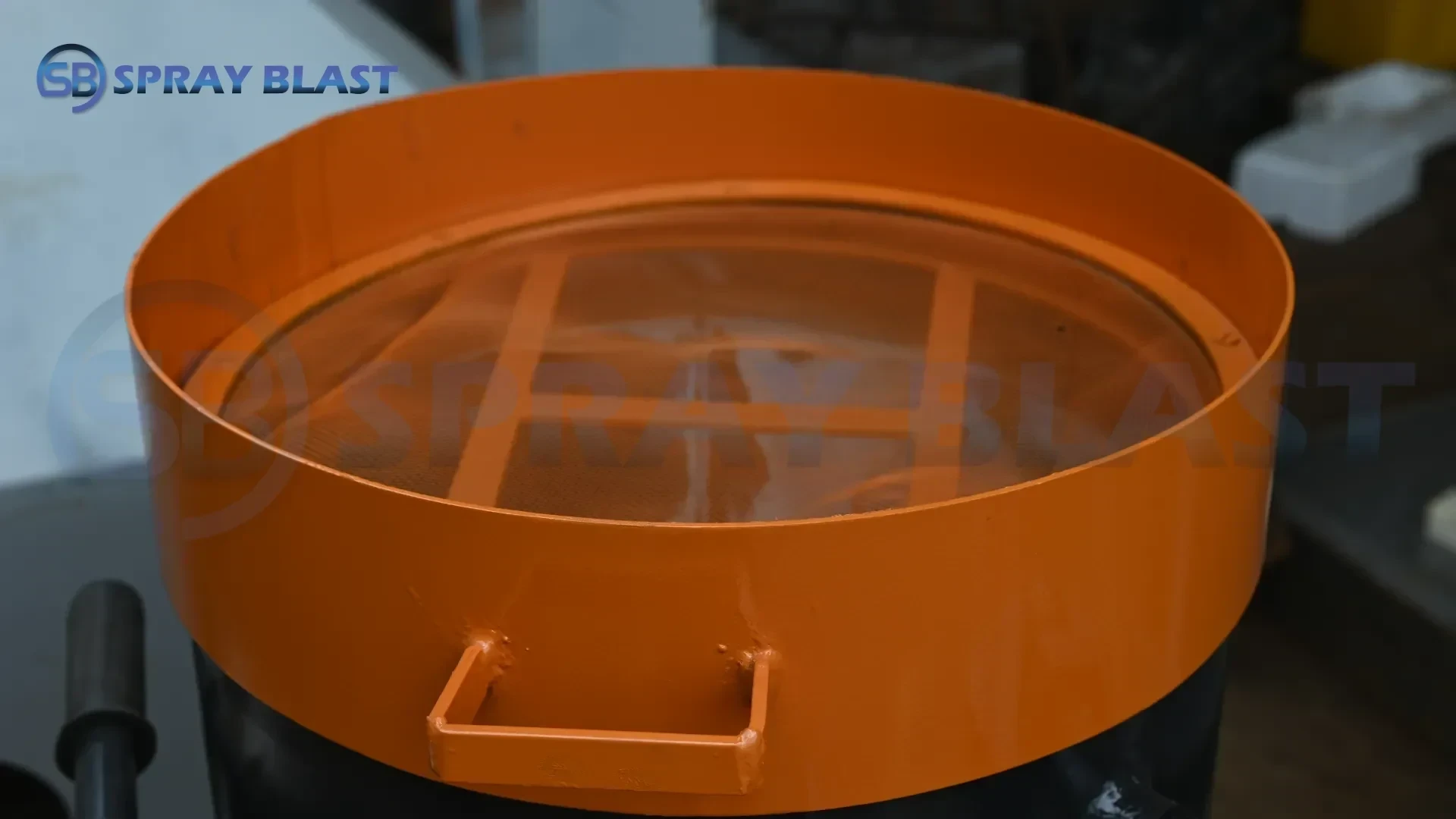 300 kg portable sand blasting machine component image-2