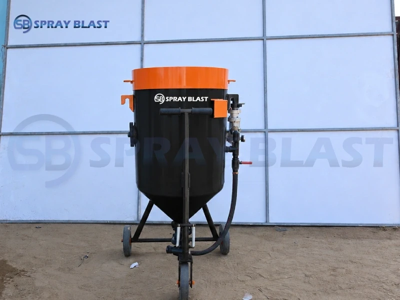 500 Kg Portable Sand Blasting Machine